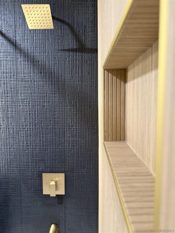 519 Camelot Dr, Oceanside, CA 92054