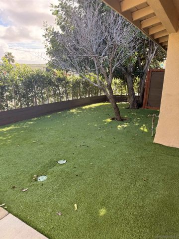 519 Camelot Dr, Oceanside, CA 92054