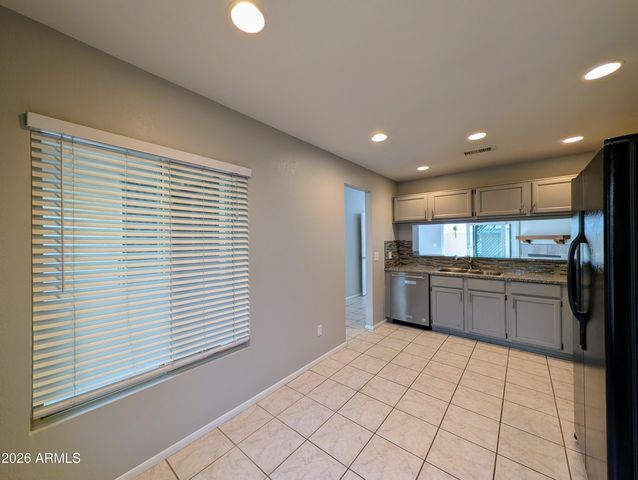 4114 E UNION HILLS Drive 1225, Phoenix, AZ 85050