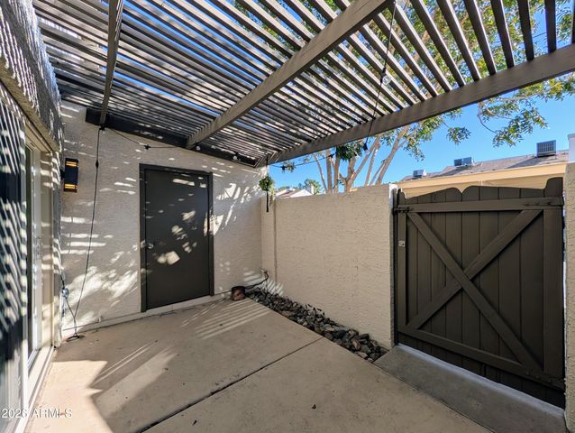 4114 E UNION HILLS Drive 1225, Phoenix, AZ 85050