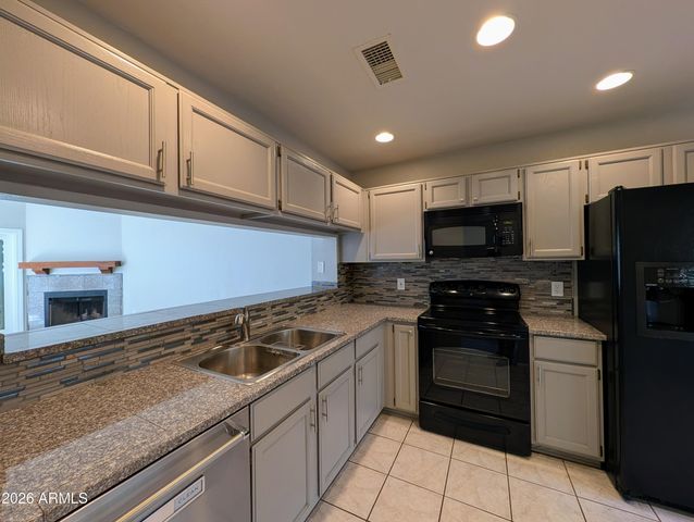 4114 E UNION HILLS Drive 1225, Phoenix, AZ 85050