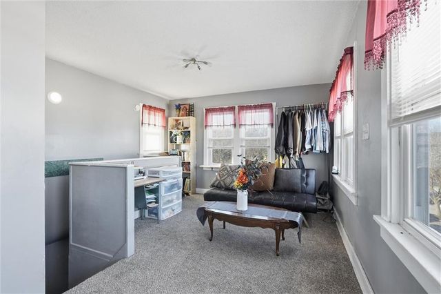 414 Pine Street, Leavenworth, KS 66048
