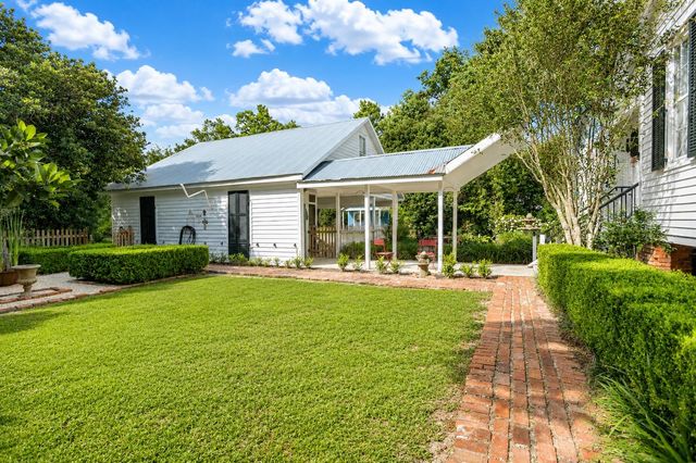 1302 Highway 1, Thibodaux, LA 70301