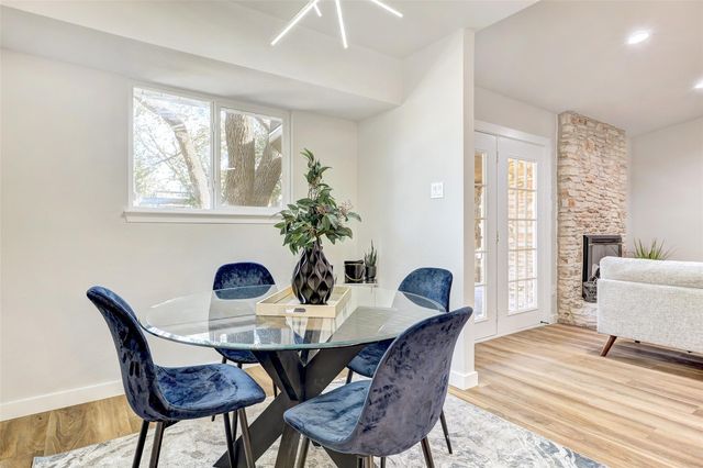 402 Mulberry DR, Austin, TX 78745