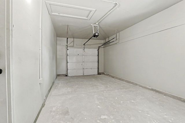 2230 W Manhattan, Wichita, KS 67204