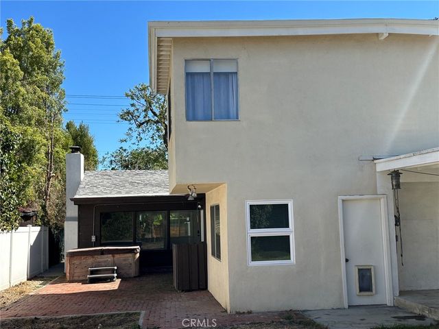 4909 Gaviota Avenue, Encino, CA 91436