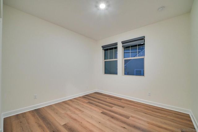 17296 Abbey Rd, Poway, CA 92064