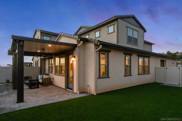 17296 Abbey Rd, Poway, CA 92064