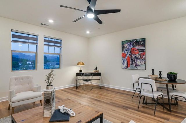 17296 Abbey Rd, Poway, CA 92064