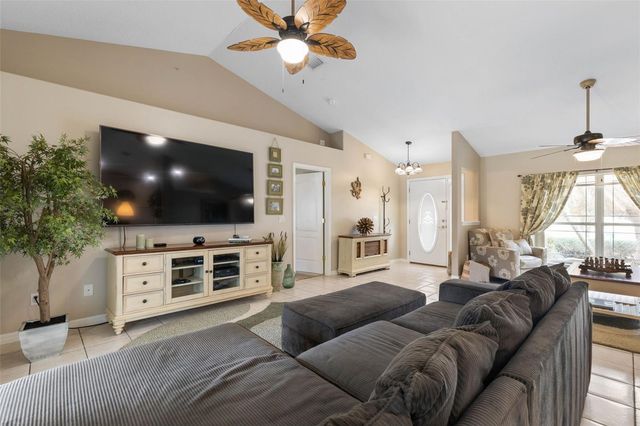 10 BARRING, Palm Coast, FL 32137