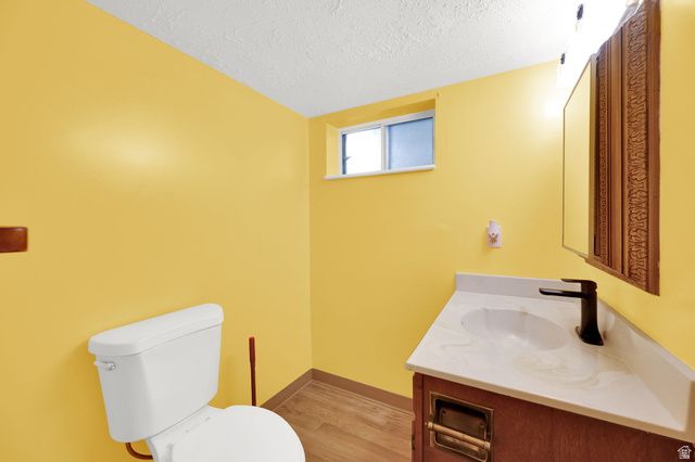 1415 S 1250 E, Clearfield, UT 84015