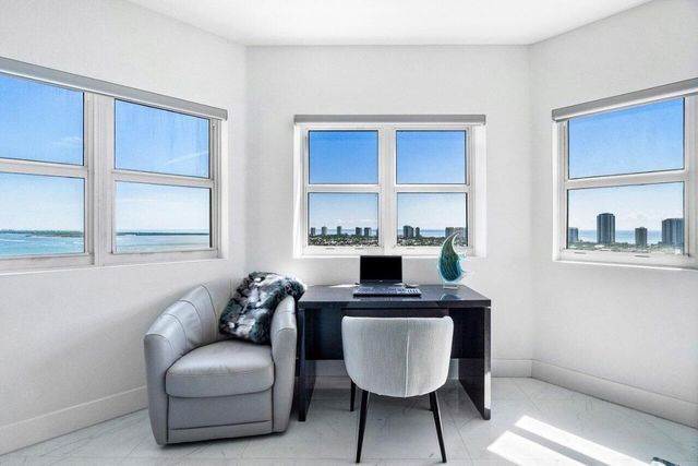 2640 Lake Shore Drive 2307, Riviera Beach, FL 33404