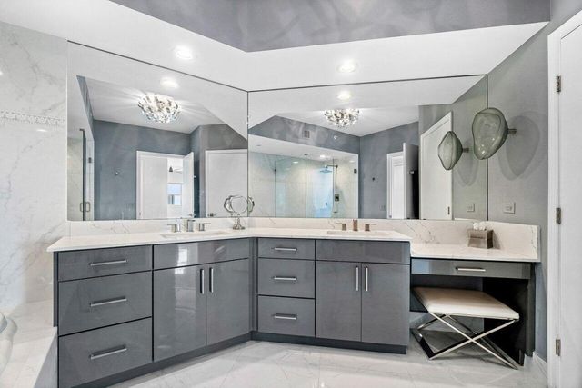 2640 Lake Shore Drive 2307, Riviera Beach, FL 33404