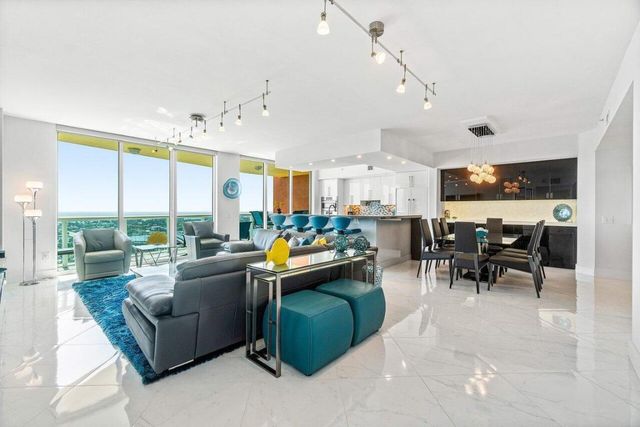 2640 Lake Shore Drive 2307, Riviera Beach, FL 33404