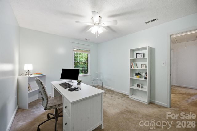 2811 Creekbed Lane, Charlotte, NC 28210