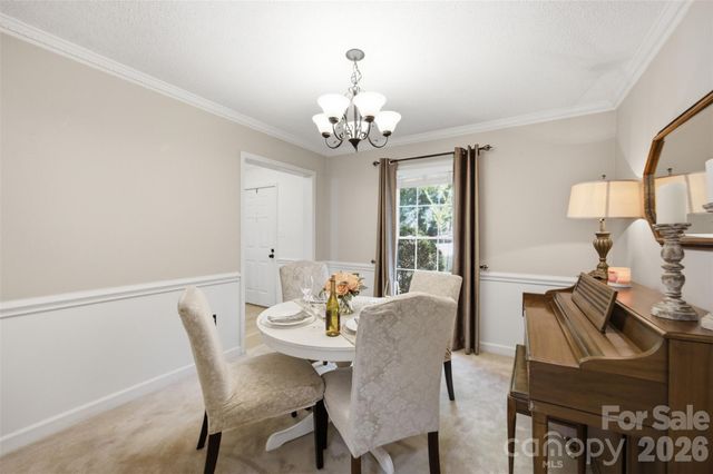 2811 Creekbed Lane, Charlotte, NC 28210