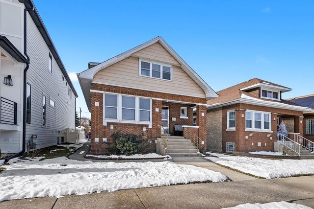 2716 Grove Avenue, Berwyn, IL 60402