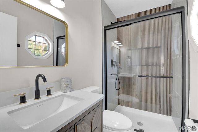 4002 Summerfield Parkway, St Charles, MO 63304