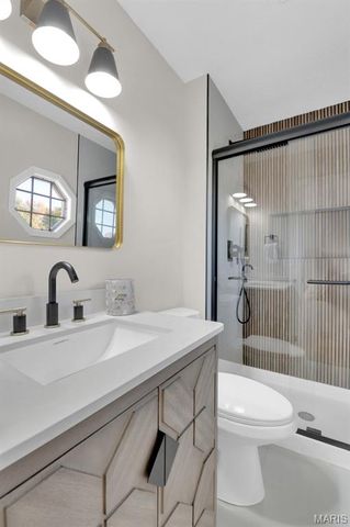 4002 Summerfield Parkway, St Charles, MO 63304