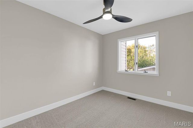 4002 Summerfield Parkway, St Charles, MO 63304