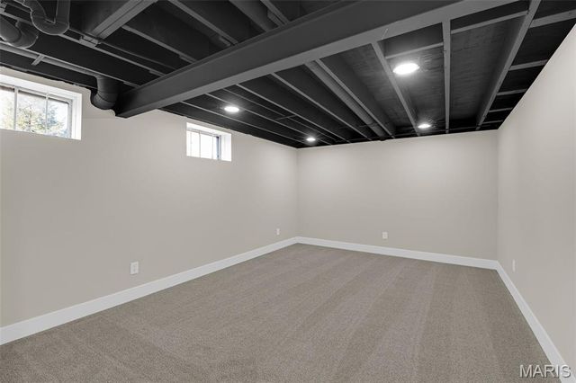 4002 Summerfield Parkway, St Charles, MO 63304