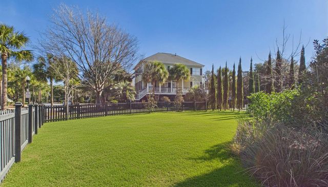 926 Cochran Street, Charleston, SC 29492