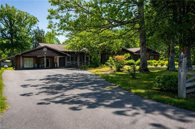 9147 Farys Mill RD, Gloucester, VA 23061