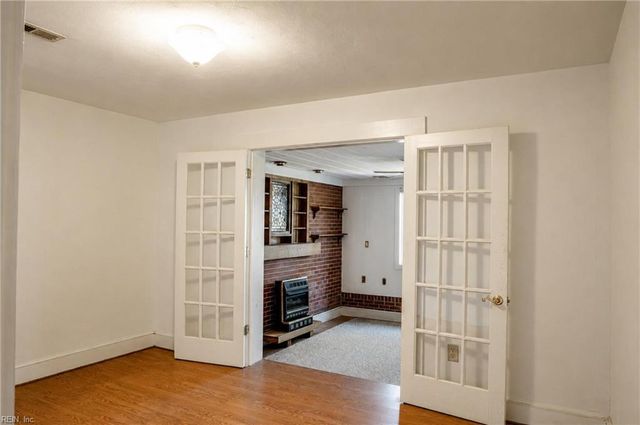 9147 Farys Mill RD, Gloucester, VA 23061