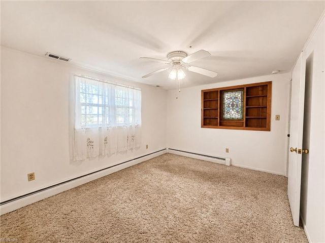 9147 Farys Mill RD, Gloucester, VA 23061