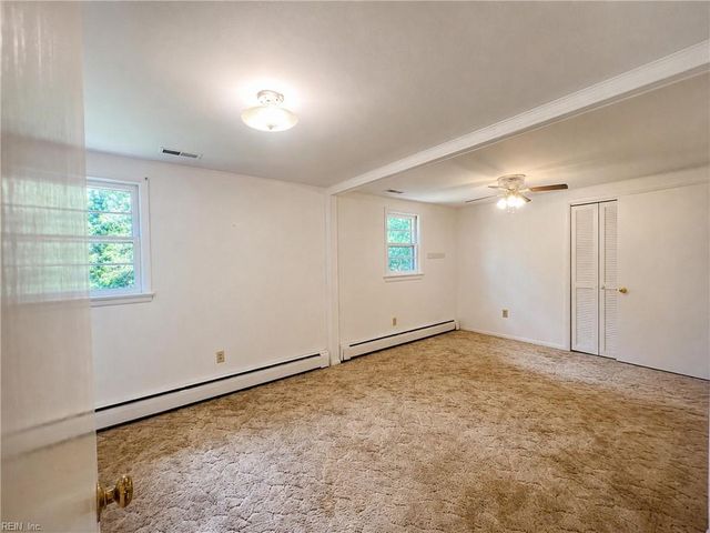 9147 Farys Mill RD, Gloucester, VA 23061