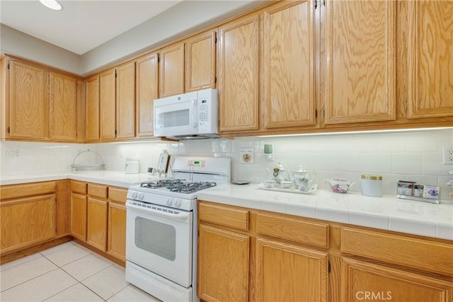 1568 Yeats, San Jacinto, CA 92583