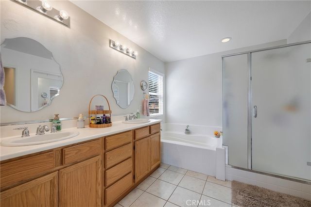 1568 Yeats, San Jacinto, CA 92583
