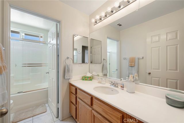 1568 Yeats, San Jacinto, CA 92583