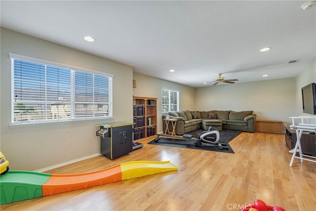 1568 Yeats, San Jacinto, CA 92583