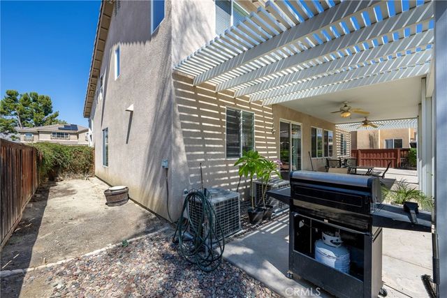 1568 Yeats, San Jacinto, CA 92583