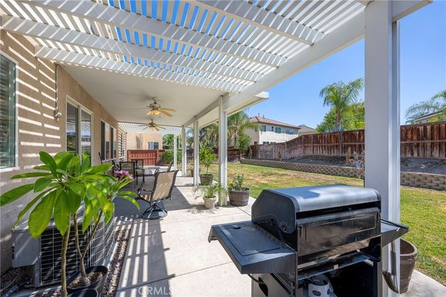 1568 Yeats, San Jacinto, CA 92583