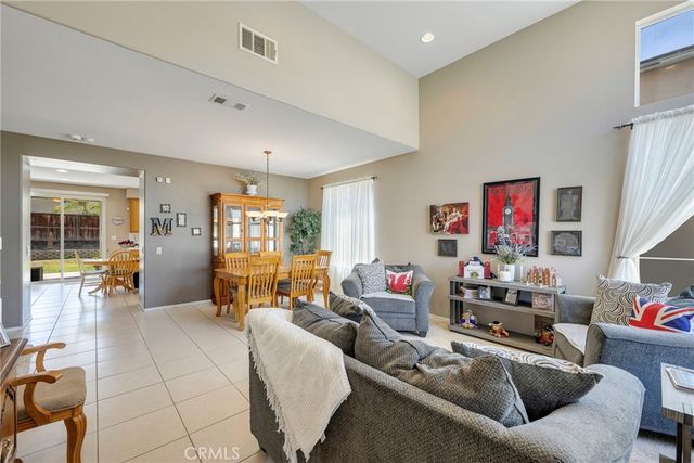 1568 Yeats, San Jacinto, CA 92583
