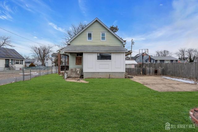26 Murray Lane, Keansburg, NJ 07734