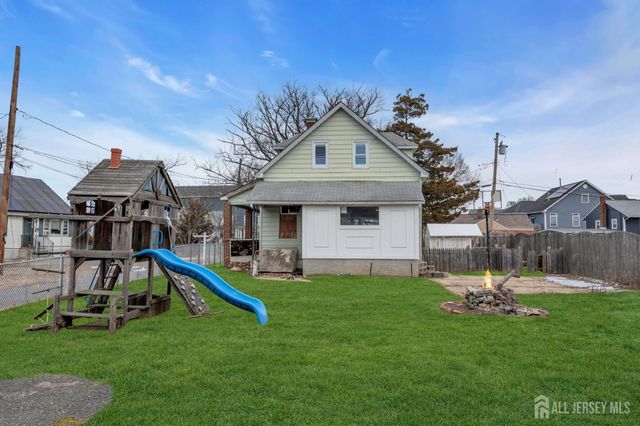 26 Murray Lane, Keansburg, NJ 07734