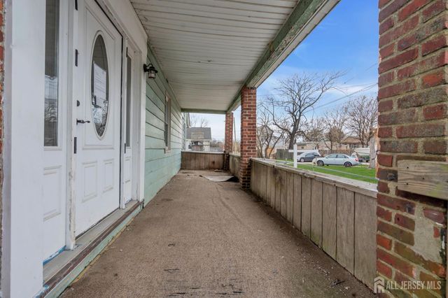 26 Murray Lane, Keansburg, NJ 07734