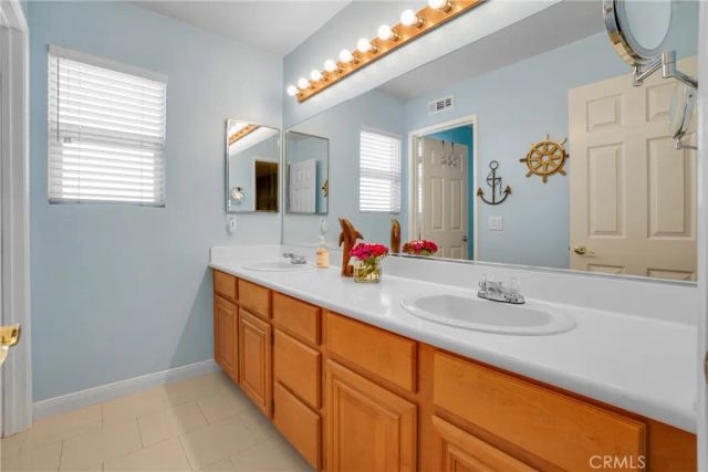 26445 Oakdale Canyon, Canyon Country, CA 91387