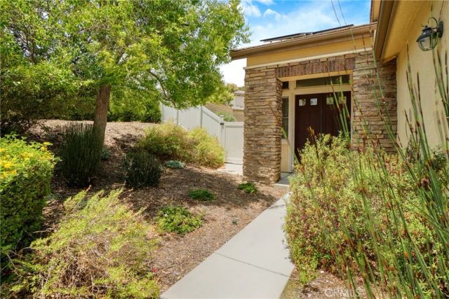 26445 Oakdale Canyon, Canyon Country, CA 91387