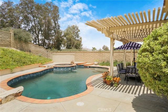 26445 Oakdale Canyon, Canyon Country, CA 91387