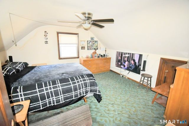 26 Washburn Drive, Plainville, CT 06062