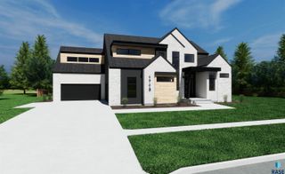 1715 Ethan St, Harrisburg, SD 57032