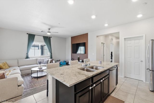 2861 Sunflower Days Avenue 2142, North Las Vegas, NV 89031