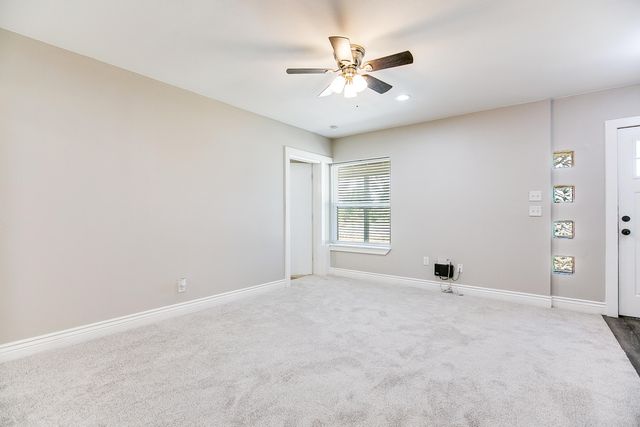 305 Glenmore Drive, San Angelo, TX 76903