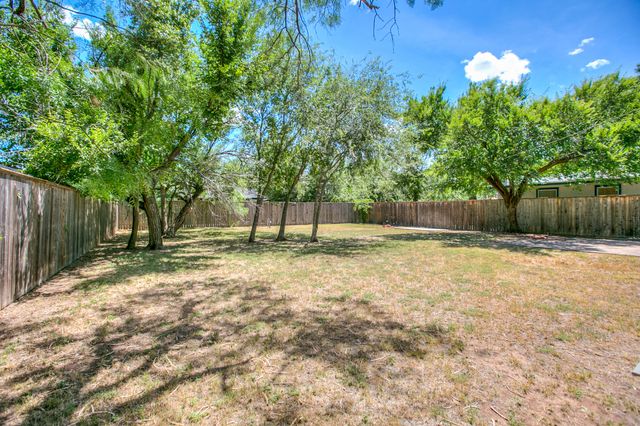 305 Glenmore Drive, San Angelo, TX 76903