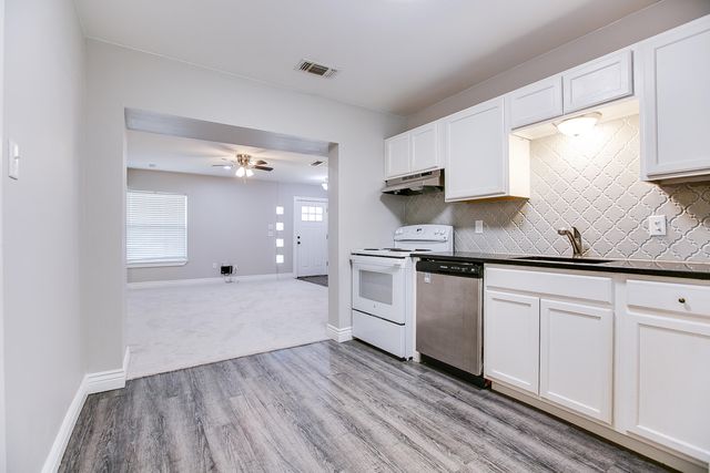 305 Glenmore Drive, San Angelo, TX 76903
