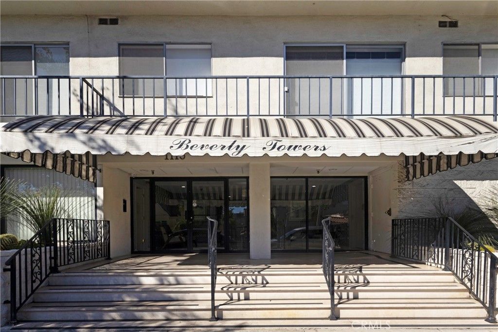 1115 S Elm Drive Ph8, Los Angeles, CA 90035